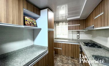 casa en venta en popular modelo. Cod V309