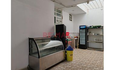 Local Comercial En Venta En Esquina - Talara