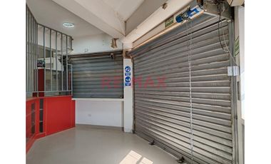Local Comercial En Venta En Esquina - Talara