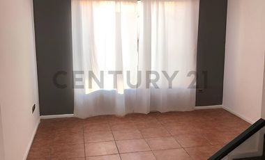 Se vende hermosa y espaciosa casa dentro de lujoso condominio en el sector norte