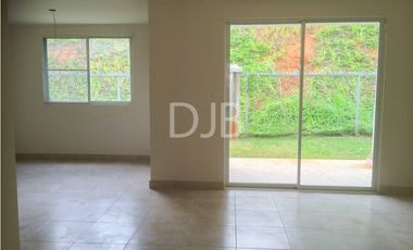 GANGA Venta de casa en Playa Dorada $184.500 #330