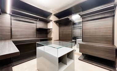 Departamento en Arriendo en Vista Golf, La Dehesa (Dúplex con Jardín privado)