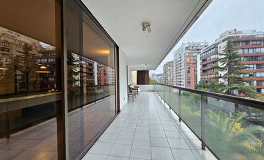 Oportunidad Depto 3D + Sala de star + 2 Servicios, Amoblado