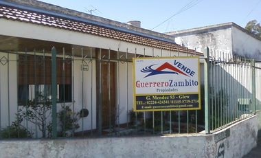 Casa americana en buen estado a pocas cuadras de la estación APTA CRÉDITO HIPOTECARIO