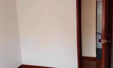 apartamento en arriendo en oficina movil. Cod A7084301