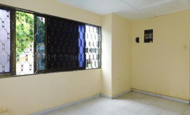 casa-local en arriendo/venta en los andes. Cod V82400