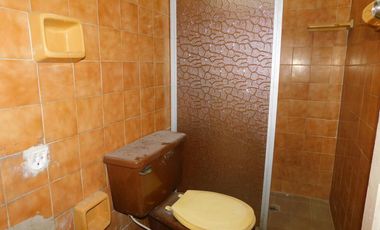 casa-local en arriendo/venta en los andes. Cod V82400