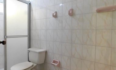 casa-local en arriendo/venta en los andes. Cod V82400