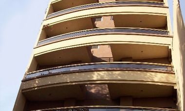 Semipiso en venta en Lanus Oeste