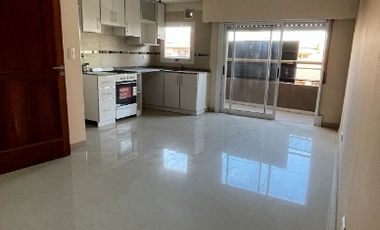 Semipiso en venta en Lanus Oeste