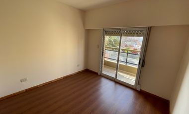 Semipiso en venta en Lanus Oeste