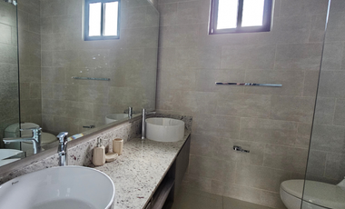 Se Vende Casa en Costa Verde Riverview