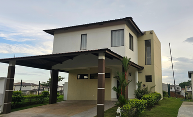 Se Vende Casa en Costa Verde Riverview