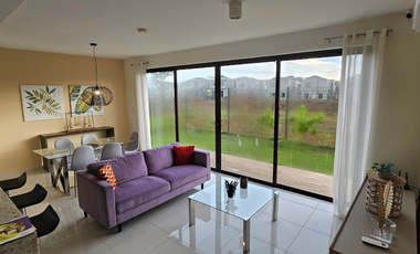 Se Vende Casa en Costa Verde Riverview