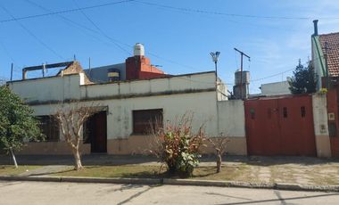 Casa en venta en Avellaneda Oeste