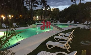 Código 223 - Departamento Alquiler Temporario Pinamar con pileta y parrilla