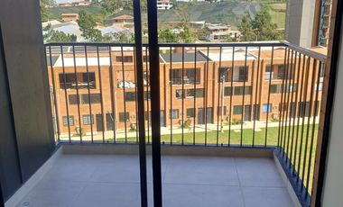 apartamento en arriendo en campo alegre. Cod A215338