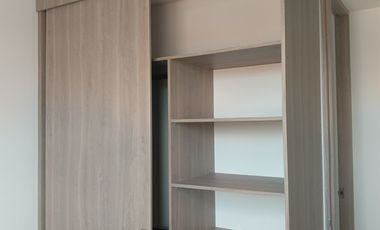 apartamento en arriendo en campo alegre. Cod A215338