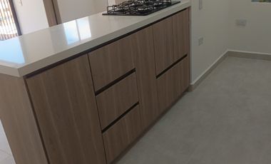 apartamento en arriendo en campo alegre. Cod A215338