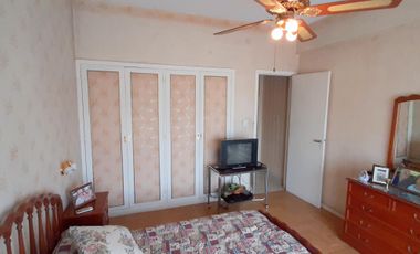 HERMOSA CASA DE ESTILO CON QUINCHO AMPLIO Y GALPON EN PLANTA BAJA EXCELENTE LOTE DE 8.66 X 45 METROS