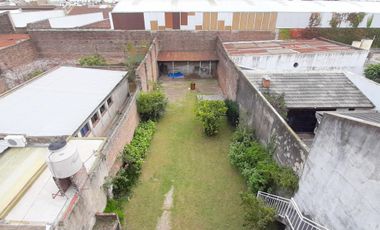 HERMOSA CASA DE ESTILO CON QUINCHO AMPLIO Y GALPON EN PLANTA BAJA EXCELENTE LOTE DE 8.66 X 45 METROS