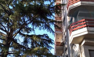 VENTA DEPARTAMENTO 4 AMB CON COCHERA REMEDIOS DE ESCALADA