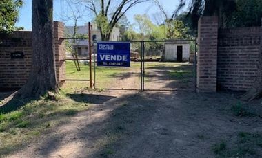 CASA QUINTA  CON PILETA VENTA EN  FLORENCIO VARELA