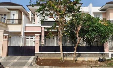 Rumah disewakan di Sukolilo, Surabaya