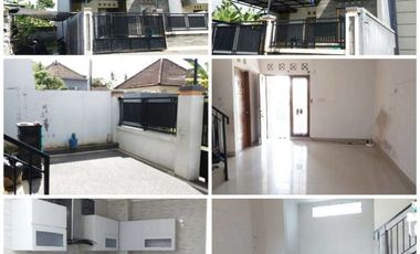 Dijual Rumah 2 Lt Tipe 168/100 Murah Lokasi STRATEGIS Hrg 800 Jt di Kediri, Kediri, Tabanan