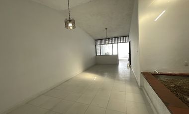 casa en venta en quinta oriental. Cod V5573