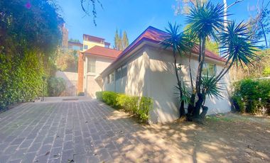 OPORTUNIDAD. CASA EN VENTA  BOSQUES DE LAS LOMAS