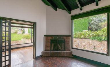 casa en venta en la calera. Cod V12135