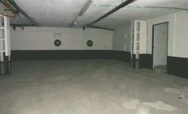 edificio en arriendo/venta en el chico. Cod V2405