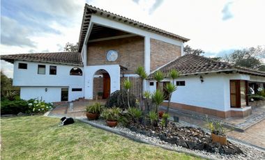 Casa en venta. Alto de Las Palmas, sector La Acuarela.