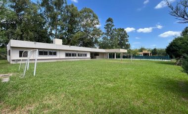 Casa 4 Ambientes En Venta - Francisco Alvarez, Moreno