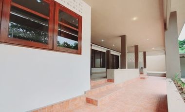 Dijual Murah Restoran Central Wisata Pantai Senggigi Lombok