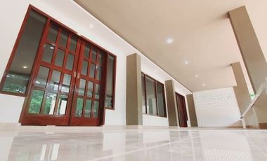 Dijual Murah Restoran Central Wisata Pantai Senggigi Lombok