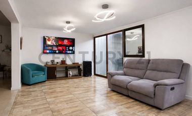 Se vende casa en condominio de Buin.