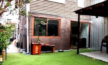 Se vende casa en condominio de Buin.