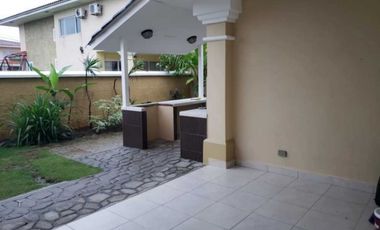 VENDO CASA EN VILLA ALTA BRISAS DEL GOLF