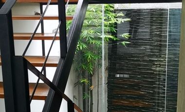 CASA EN VENTA PARA OFICINAS!!