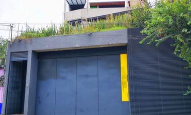 CASA EN VENTA PARA OFICINAS!!