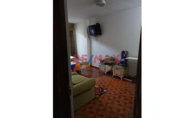 Vendo Casa (4Pisos) Urb.Palao Smp