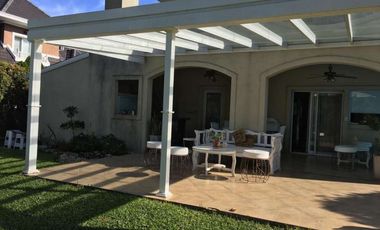 Chalet en venta en Quilmes Oeste