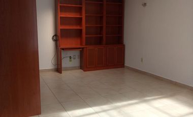 SE VENDE HERMOSA CASA