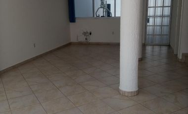 SE VENDE HERMOSA CASA