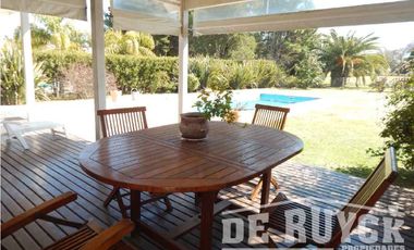 Casa en venta en Club de Campo Abril