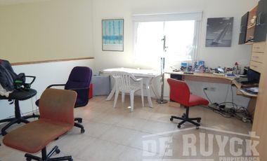 Casa en venta en Club de Campo Abril