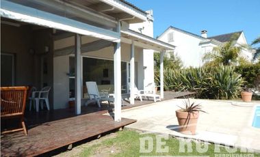 Casa en venta en Club de Campo Abril