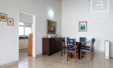 casa en venta en villa hermosa. Cod V10751